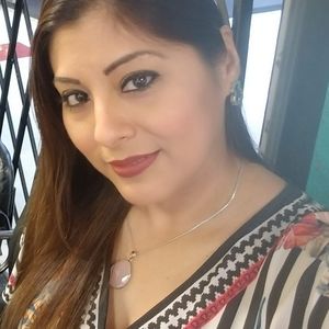 Meet your Posher, Ana